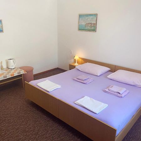 Rooms Nada Senj  Luaran gambar